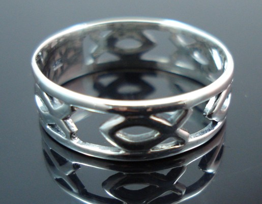 Sterling Silver Rings jewellery  http://spoilmesilly.com.au/